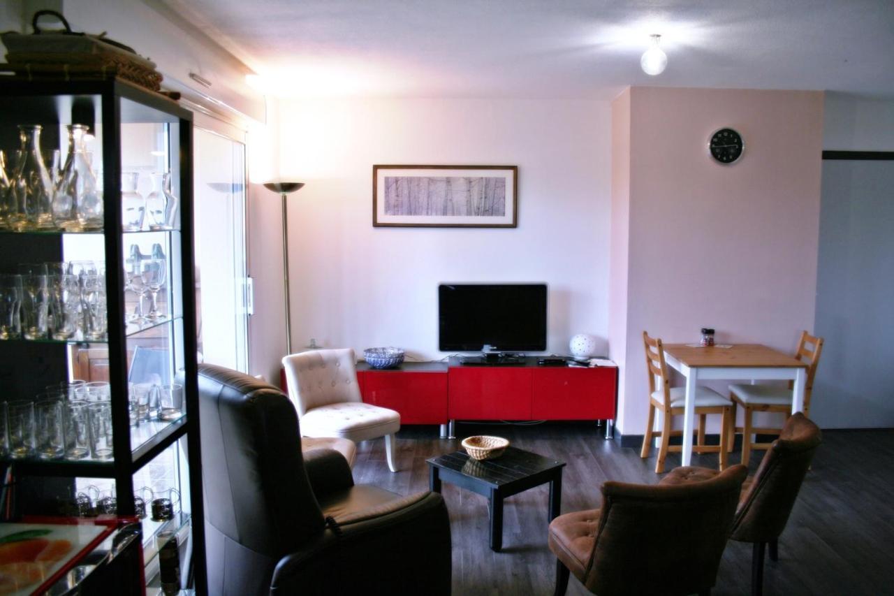 Bonabri Vacances - Chambres D'Hotes Chazelles  Eksteriør billede