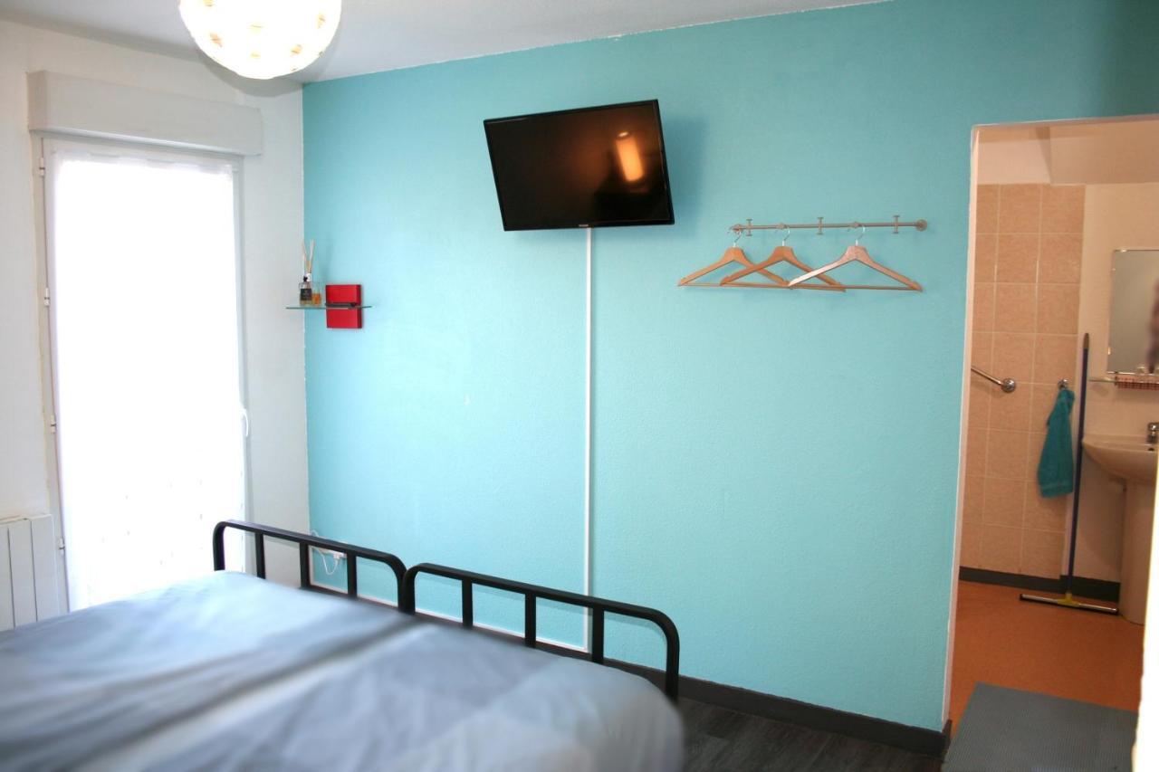 Bonabri Vacances - Chambres D'Hotes Chazelles  Eksteriør billede
